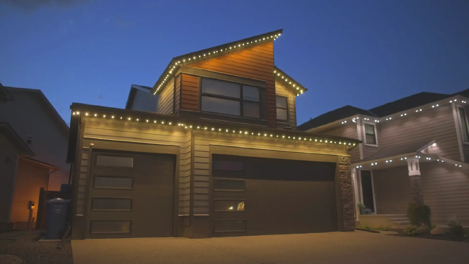 Bosch Lighting Blog Post - 5 Ways Smart Lighting Can Boost Your Curb Appeal and Home Security